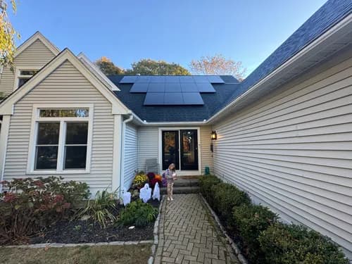 Dee's Roofing Co Inc - Photo 4