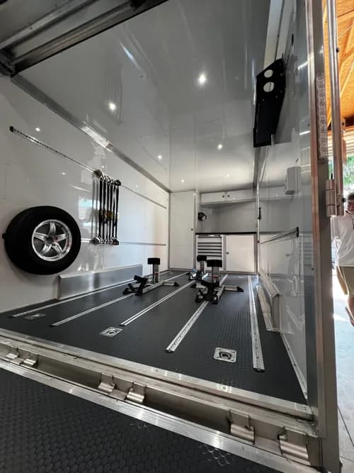 Dibble Roofing Co Inc - Photo 1