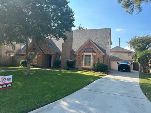 DLV Roofing Dallas LLC - Photo 1