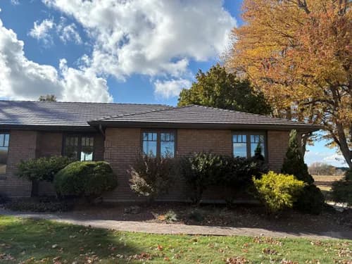 Double AA Metal Roofing Inc - Photo 2