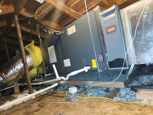 DUCHESS ROOFING WHITTIER - Photo 3