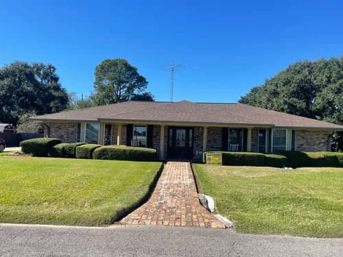 Ducote Roofing & Construction - Photo 5