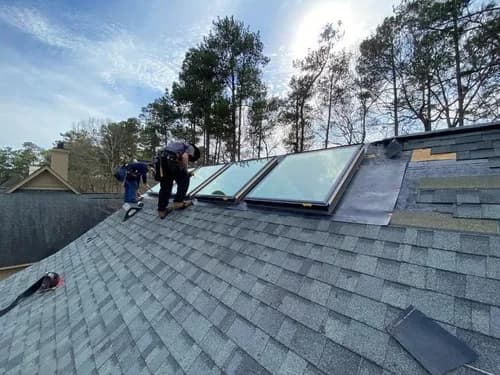 E-Z Roofing & Construction - Photo 1