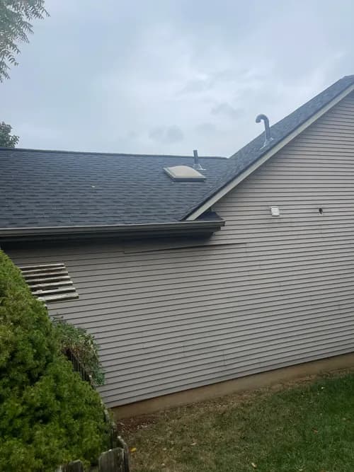 EagleView Roofing LLC - Photo 2