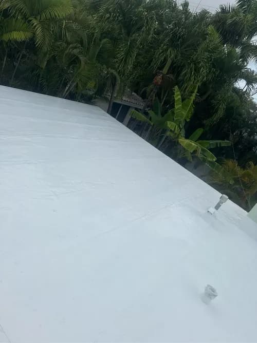 Earl W. Johnston Roofing - Photo 2