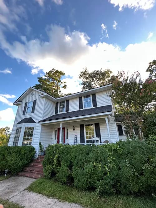 Eben Gray's Roofing Service - Photo 1