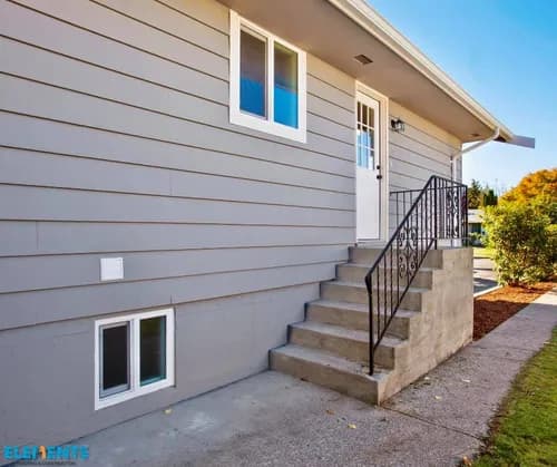 Elements Roofing & Construction - Photo 2