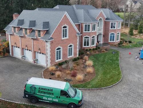 Emerald Exteriors LLC