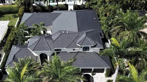 Emergency Roofing LLC - Photo 1