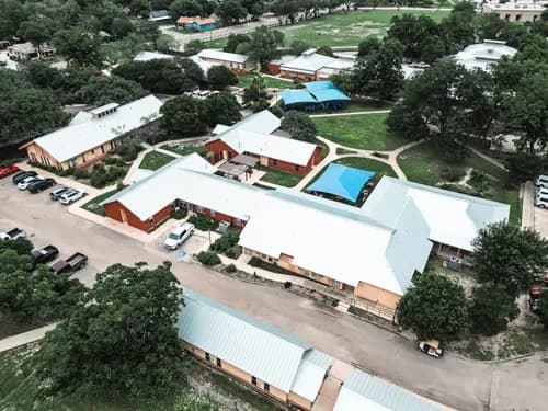 Empire Roofing - Photo 2