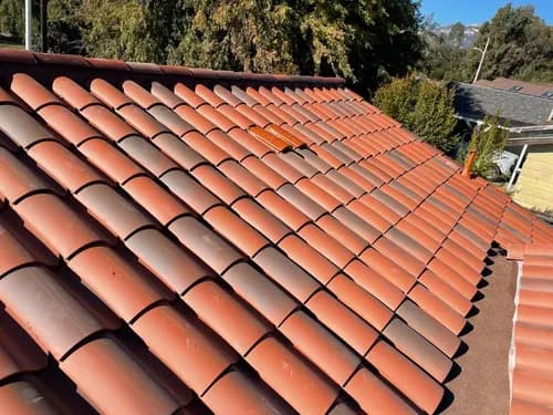 Energy Roofing - Photo 2