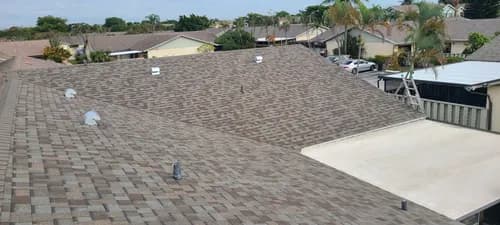ER Florida Roofing LLC - Photo 2