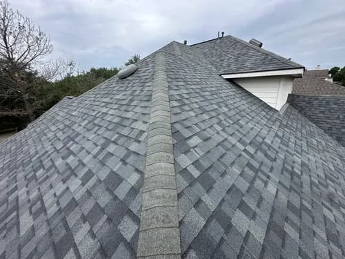 Eureste Roofing, Inc. - Photo 2