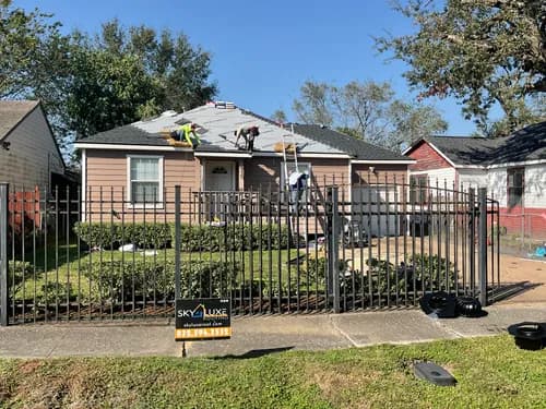 Eureste Roofing, Inc. - Photo 3