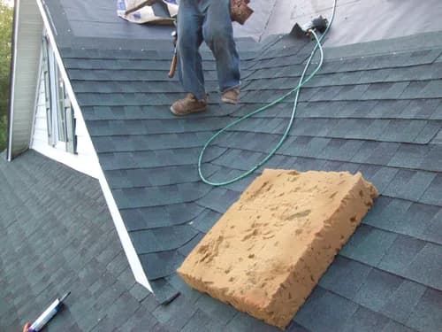 Evergreen Roofing Solutions - Photo 2