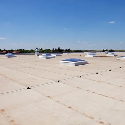 Fiddler's Roofing - Photo 3