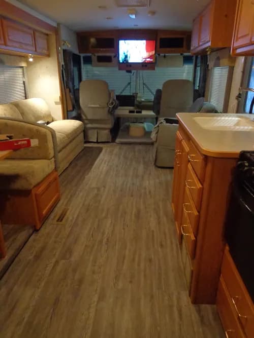 FIX MY CAMPER LLC - Photo 4