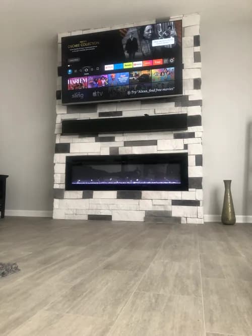 Flores Roofing & Remodel - Photo 1