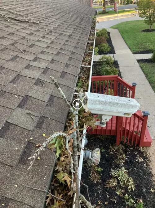 For Valor Roofing - Photo 3