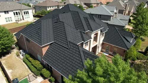 GC Roofing and Construction - Photo 1