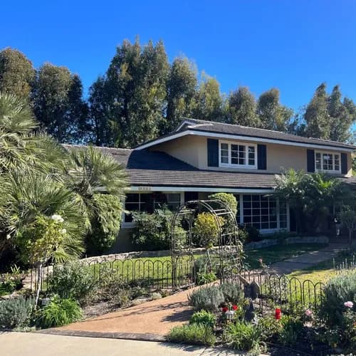 Gentle Giant Roofing - Photo 1