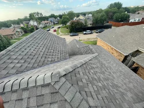 Go2RooferJero - Photo 1