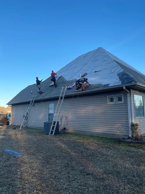 Gonzalez Roofing - Photo 1