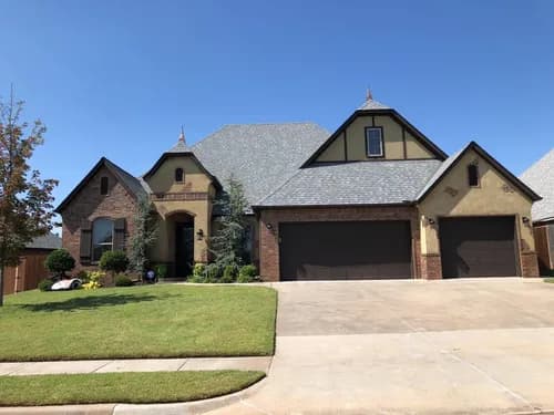 Great Plains Roofing & Restoration