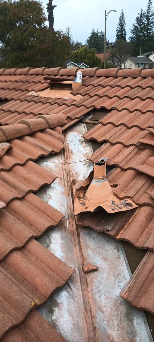 GT roofing services - Photo 2