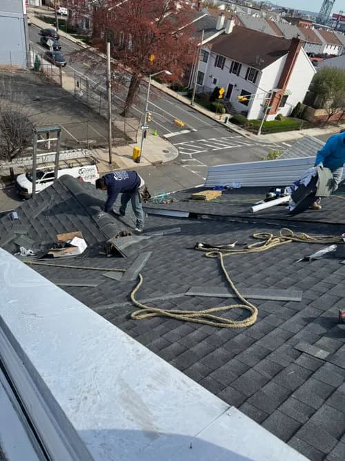 GUAMAN BUILDERS LLC - Photo 4