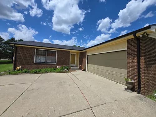 Guardian Roofing & Gutters - Photo 4