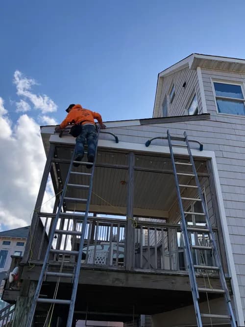 Hampton Roads Roofing Co - Photo 2