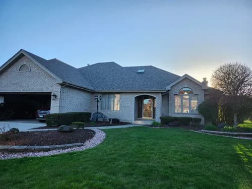 Hamstra Roofing - Photo 1