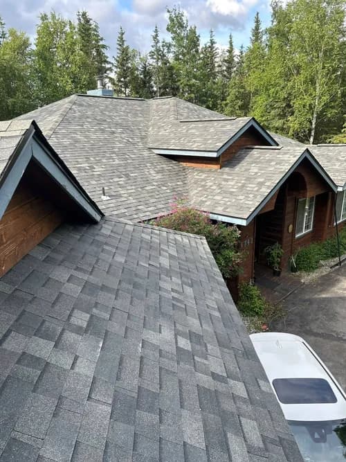 Harris Roofing - Photo 1