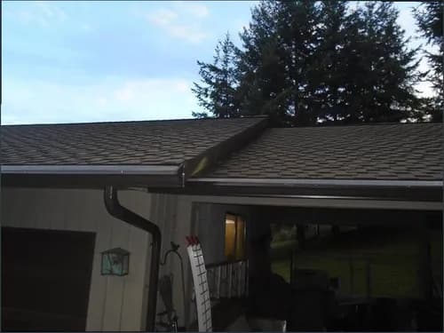 Hayward Roofing Pro - Photo 5