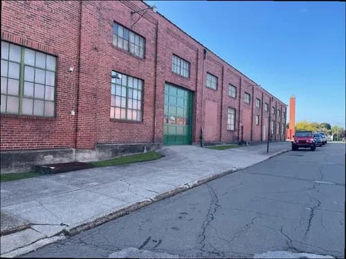 Hernandez Family Roofing - Photo 3