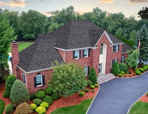 HF Roofing Contractor - Photo 1