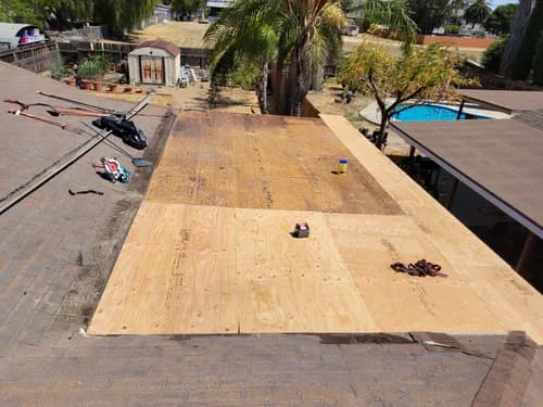 Hidden City Roofing - Photo 1