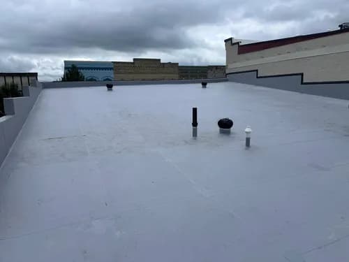 Holland Exteriors - Photo 2