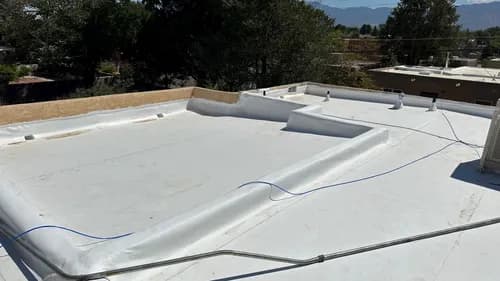 Hollywood Roofing - Photo 4