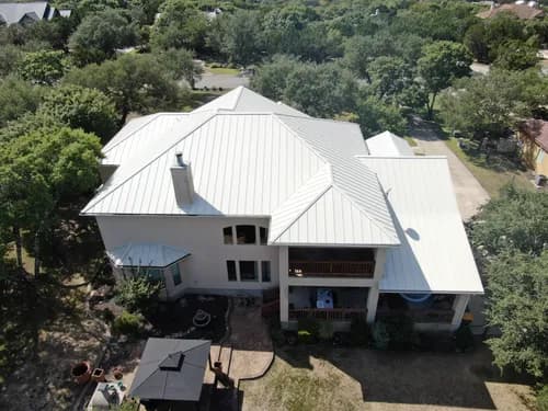 Hometown Roofing & Restoration - Photo 2