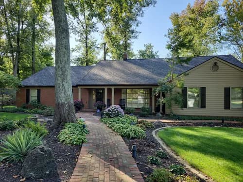 HomeVenture Roofing - Photo 2