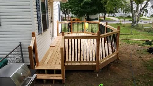 Hoyer Construction LLC - Photo 1