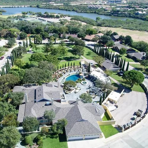 HUF Construction - Photo 4