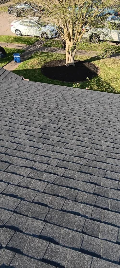Hurricane Roofing of Texas - Photo 4