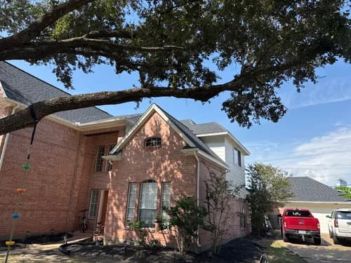 Hurricane Roofing of Texas - Photo 2