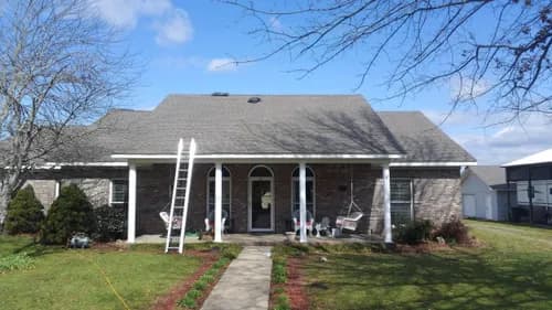 HW Roofing - Photo 2