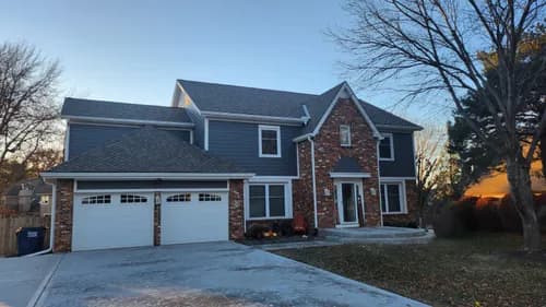 Iconic Home Renovations - Photo 1