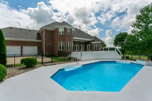 ICRC Roofing & Contracting - Photo 3