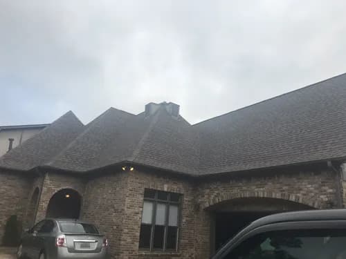 J&G Roofing LLC